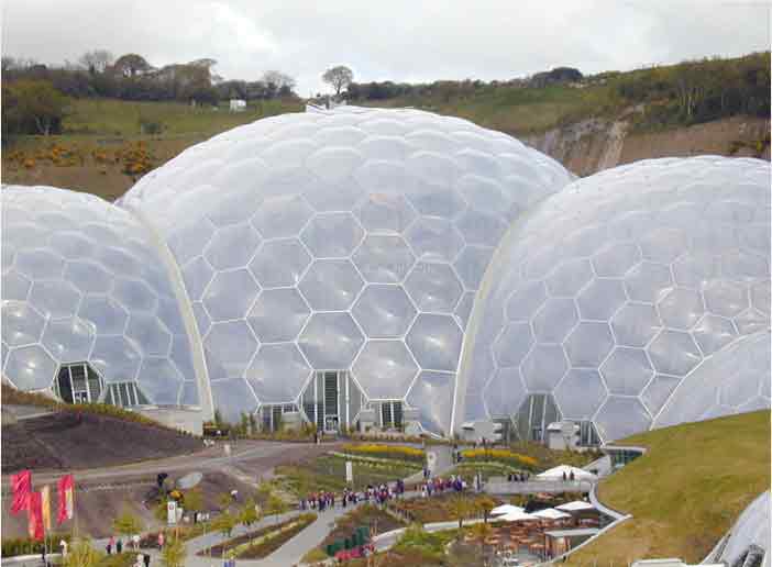 ETFE膜結構污垢堆積的原因是什么？臟了怎么清洗呢？